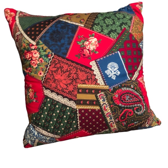 Throw Pillow Floral Patches 15x15 Red Roses Paisley Country Cottagecore Holiday - Picture 2 of 4
